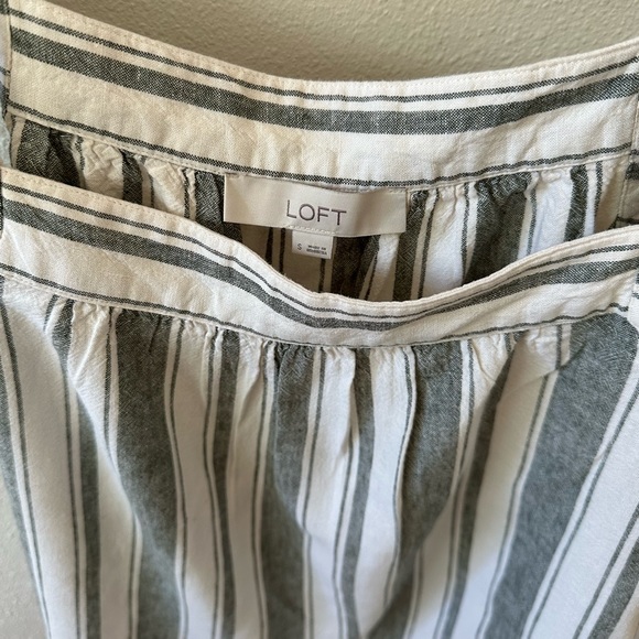 Loft Striped Ruffle Shoulder Top - Picture 4 of 4